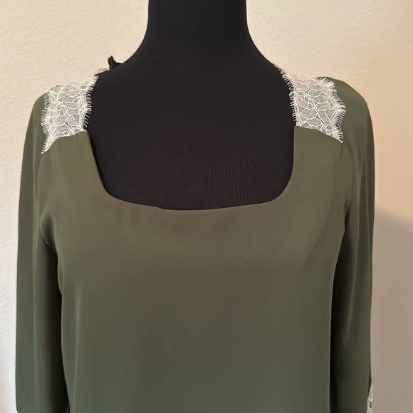 NY COLLECTION Lace Trim Blouse Olive Green Medium - Picture 2 of 14